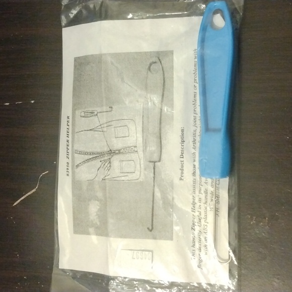 Zipper helper - Picture 2 of 3